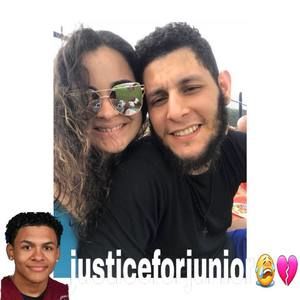 Meet your Posher, Raquel